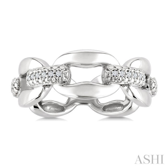 1/20 Ctw Round Cut Diamond Oval Shape D-Link Bold Fashion Ring in Sterling Silver