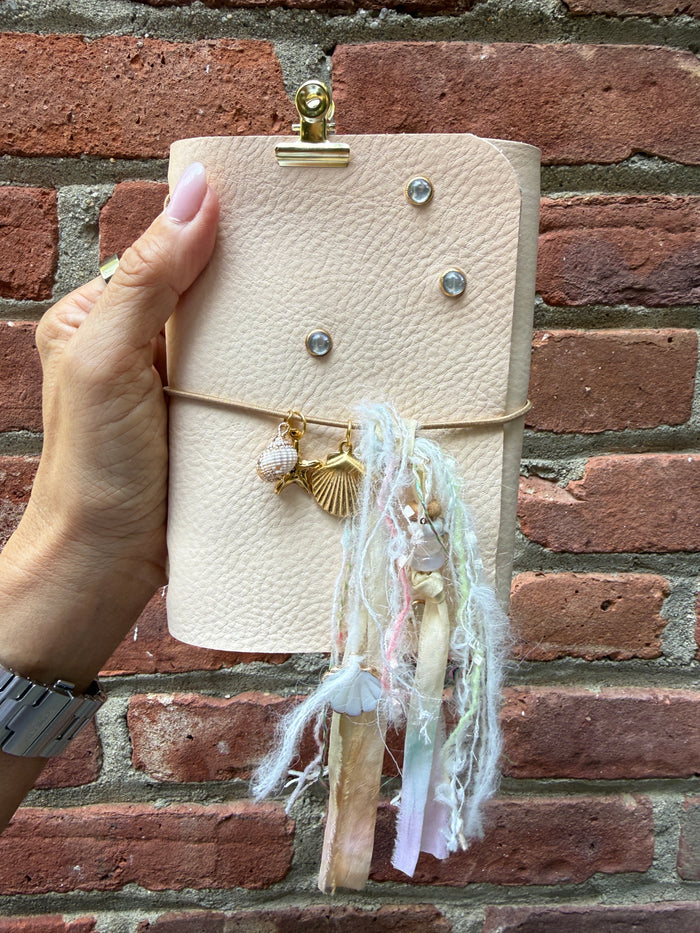 Chelsea Notes Passport Leather Journal Color Light Cream 3 Charms Seashell & Stones Dreamy