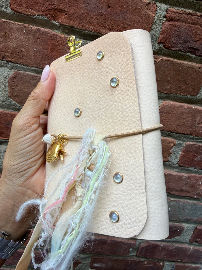 Chelsea Notes Passport Leather Journal Color Light Cream 3 Charms Seashell & Stones Dreamy