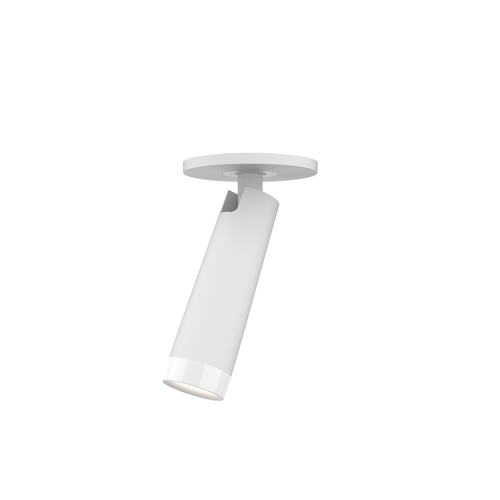 GRAU Clear LED-Designerstrahler in elegantem, minimalistischem Weiß mit schwenkbarem, präzisem Licht und Warm Dim Technologie.