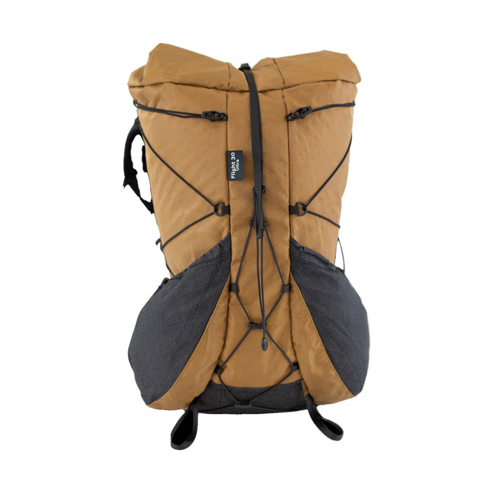 Flight 30 Ultra Running Backpack in Gray/Green