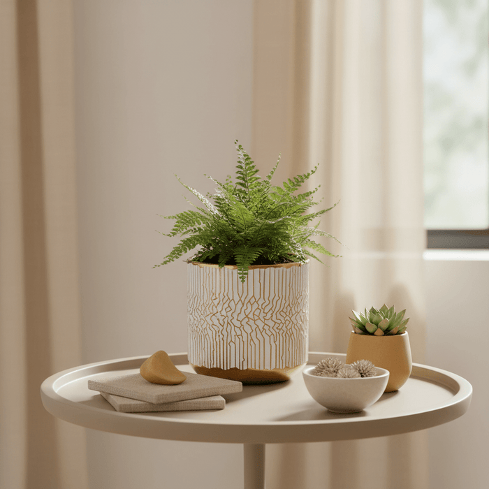 Honna Small White Gold Ceramic Planter