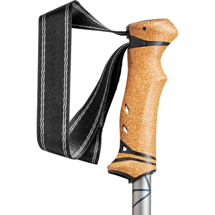 close up of lekki trekking pole grip