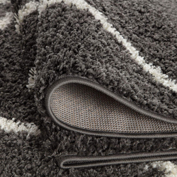 Moroccan Dark Grey Shaggy Rug | 540