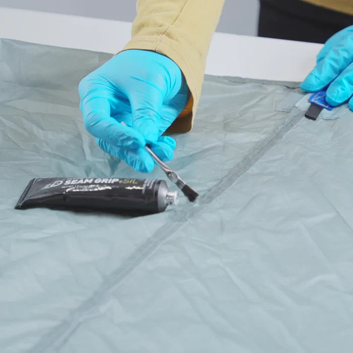 Seam Grip SIL silicone seam sealer application